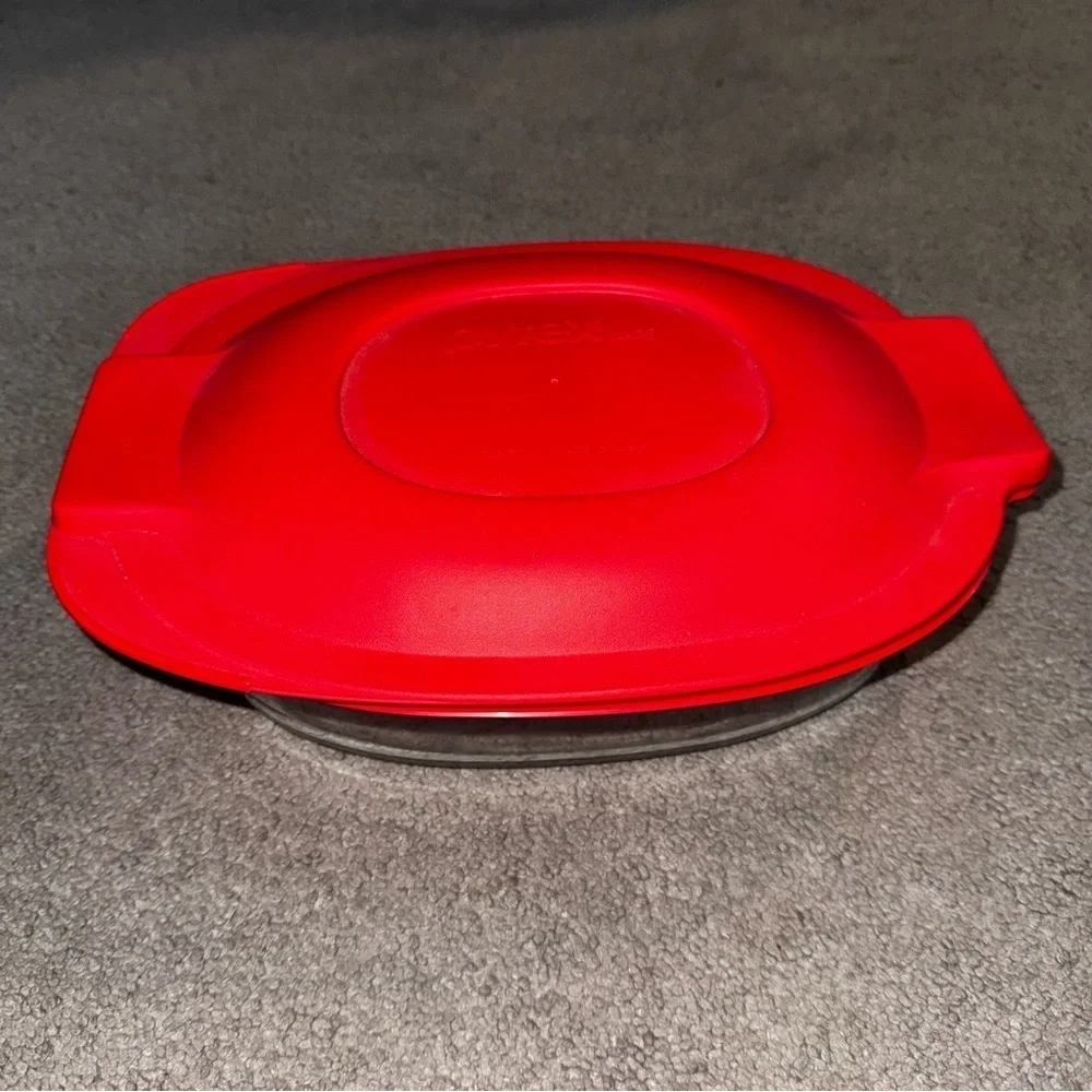Pyrex ware 5qt
